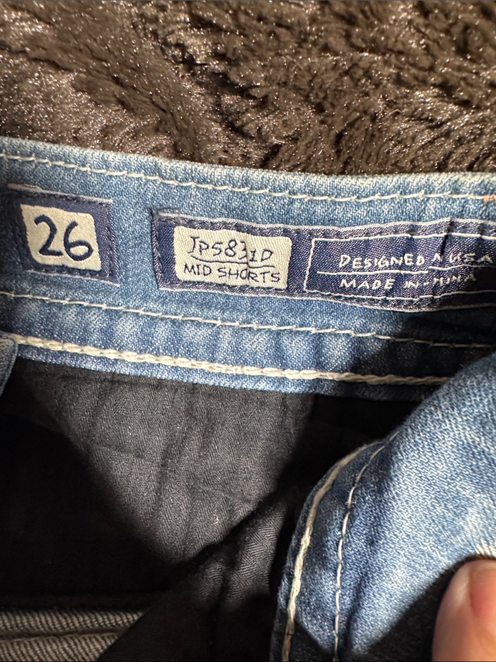 Miss Me Embellished Light Blue Denim Size US 26 Mid Shorts EUC - Picture 5 of 12